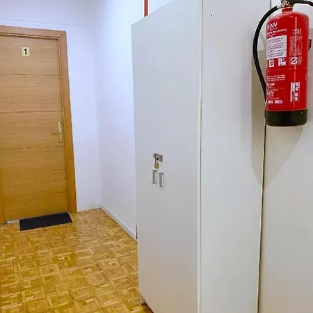 Apartamentos TravelStep La Latina-2
